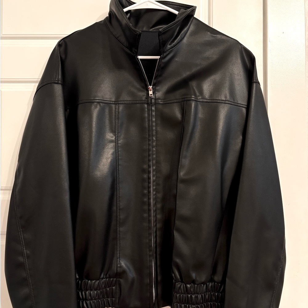 Women’s leather jacket